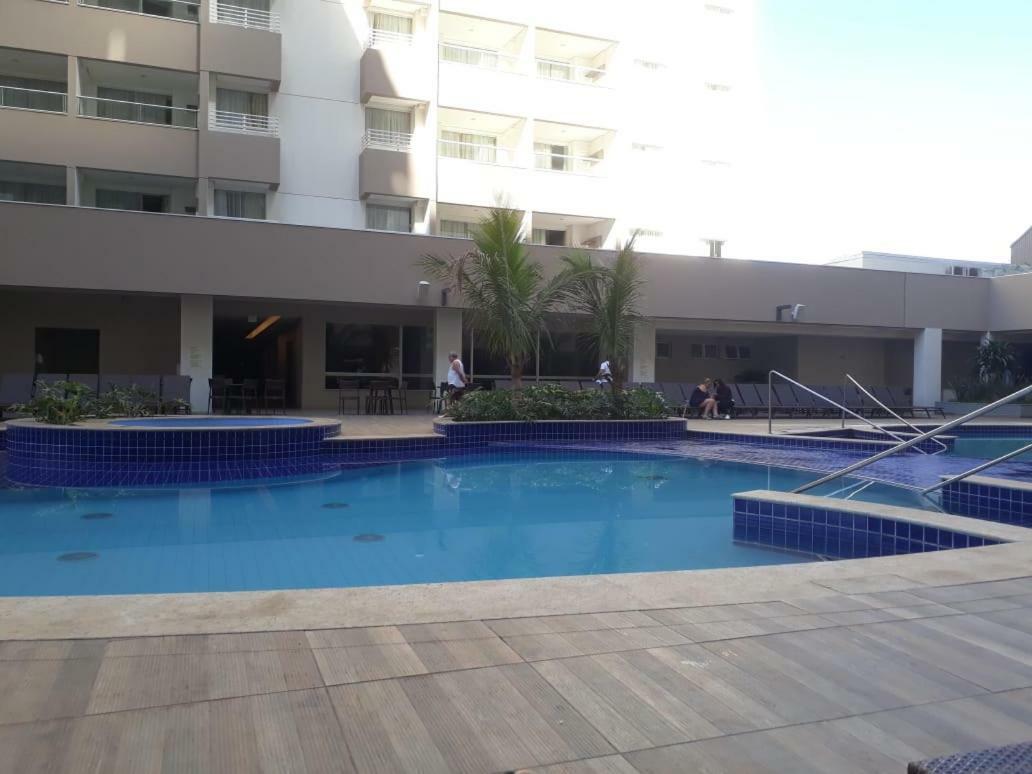 Olimpia Park Resort - 100M Do Parque Thermas Dos Laranjais Dış mekan fotoğraf