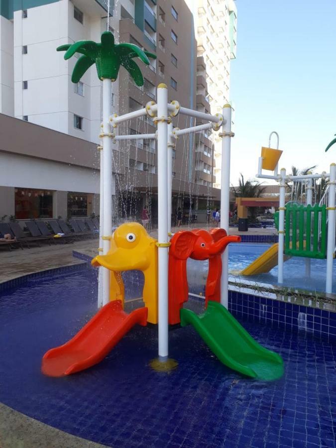 Olimpia Park Resort - 100M Do Parque Thermas Dos Laranjais Dış mekan fotoğraf